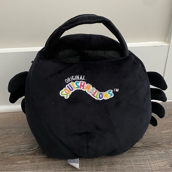 EUC Original Squishmallows Bella Spider Treat Pail Halloween Plush Candy Bag 12” - Picture 3 of 7